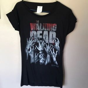 Walking dead fans!!! Walking dead black t-shirt!!